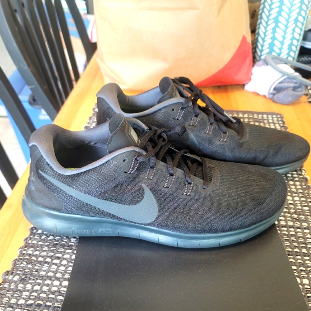 Nike trainers 11.5